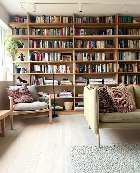 Floor To Ceiling Bookshelves Living Room, Floor To Ceiling Bookshelves, Home Library Rooms, Bookshelf Ideas, Bookshelves In Living Room, Home Library Design, Bookshelf Design, Home Libraries, Home Library