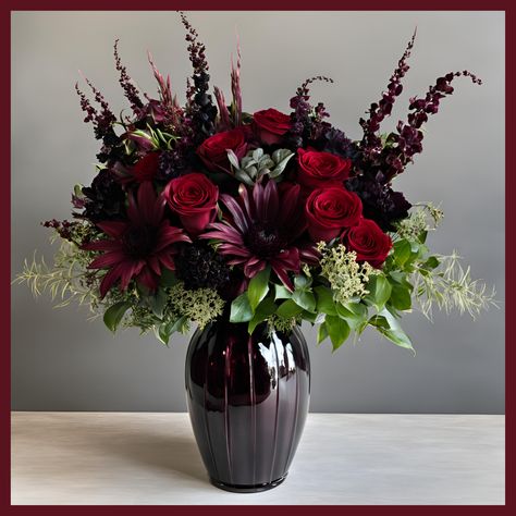 Masculine Flower Arrangements, Dark Red Bouquet, Dark Bouquet, Halloween Flower Arrangements, Red Flower Arrangements, Black Wedding Flowers, Luxury Flower Arrangement, Red Centerpieces, Thanksgiving Flowers