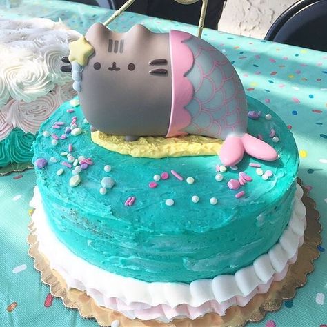 Pusheen Birthday Cake, Pusheen And Hello Kitty, Pusheen Cake, Dipper Cakes, Pusheen Birthday, Ruby Cake, Shark Birthday Cakes, Cat Themed Birthday Party, Pusheen The Cat