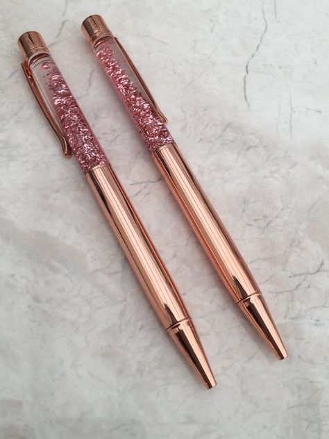 Gold Stationery, Rose Gold Pen, School Suplies, Mrs Hinch, Cute School Stationary, Kawaii School Supplies, Pretty Pens, Cool School Supplies, Study Stationery