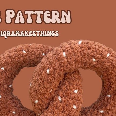 Giant Pretzel, Food Plushies, Instagram Pattern, Crochet Patterns Free, Crochet Idea, Big Twist, Easy Crochet Patterns Free, Crochet Shop, Crochet Food