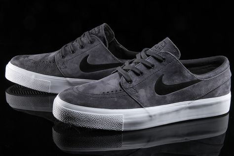 Nike SB Zoom Stefan Janoski Premium High Tape Releases in Anthracite Nike Sb Zoom Stefan Janoski, Nike Sb Shoes, Nike Janoski, Nike Stefan Janoski, Sneaker Bar, Mens Vans Shoes, Nike Sb Stefan Janoski, Sneakerhead Fashion, Nike Sb Zoom