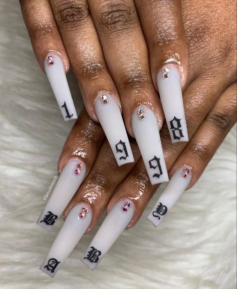 Old English Numbers On Nails, Nail Designs With Numbers, 1998 Nails Design, 27th Birthday Nails, Number On Nails Design, Birthday Year Nails, 1993 Nails, Nails With Old English Letters, 1995 Nails