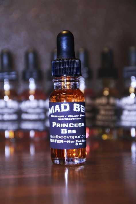 Mad Bee Vapor - Princess Bee, vape, vapor, vaporizer, vaping, ecig, quit smoking Liquid Vapor, Perfume Bottles, Bee