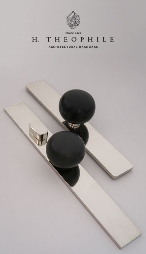 Modern Door Bolts, Door Handles Interior 2023, Interior Door Hardware Modern, Modern Door Hardware Exterior, Modern Entry Door Hardware, Interior Door Handles Modern, Modern Door Handles Interior, Modern Door Knobs Interior, Cabinet Handle Ideas