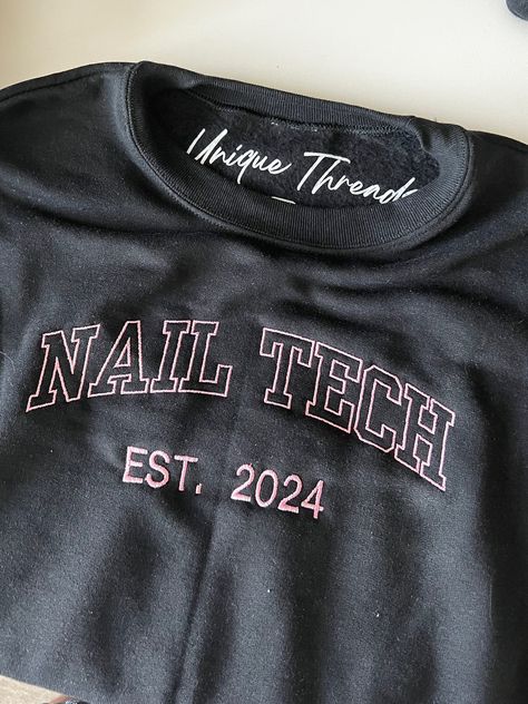 Nail Tech Certification, Nail Tech Sweatshirt, Nail Tech Hoodie, Gifts For Nail Technicians, Black Nail Tech Room, Nail Tech School Aesthetic, Nail Tech Graduation Cap, Black Nail Tech Aesthetic, Successful Nail Tech Aesthetic