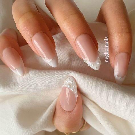 Nails Pearl, Almond Nails French, Square French, Bridal Nail, Wedding Nail Art Design, Nails Colorful, Wedding Nails French, Nails Yellow, Wedding Nail