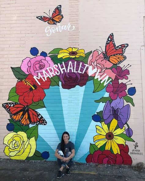 Interactive Mural Wall, Downtown Mural Ideas, Mural Photo Wall, School Cafeteria Mural Ideas, My Community And Me Art, Building Wall Murals Street Art, Interactive Murals Street Art, Interactive Wall Murals, Art Murals Wall