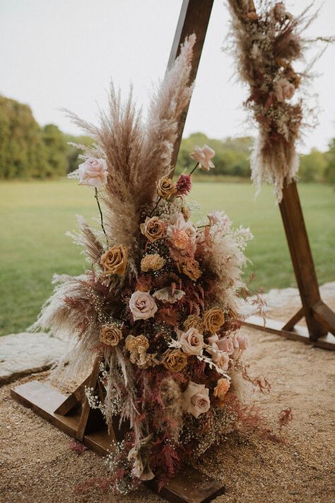 Copper Rose Ranch Wedding, Boho Wedding Ceremony Decor, Engagement Brunch, Meadow Wedding, Boho Wedding Ceremony, Cottage Rose, Rustic Boho Wedding, Country Theme Wedding, 2025 Wedding