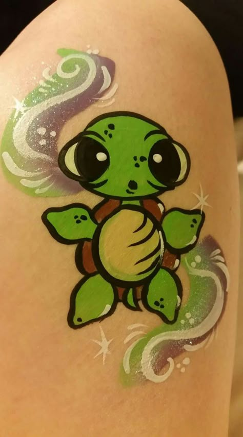 Sea Turtle Face Paint, Face Painting Turtle, Stitch Face Paint Easy, Turtle Face Paint, Animal Face Paintings, Christmas Face Painting, Split Cake, Cheek Art, Face Painting Tutorials