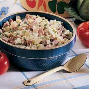 Irish Potato Salad, Colcannon Potatoes, Irish Potato, Irish Recipes Traditional, Corn Beef, Irish Potatoes, Corned Beef Recipes, Potato Salad Recipe, Hearty Salads