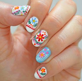 Fiesta Nails Designs Mexican, Mexican Embroidered Nails, Mexican Embroidery Nails, Embroidery Nails, Fiesta Nails, Mexican Prints, Mexican Nails, Quinceanera Nails, Mexican Embroidery