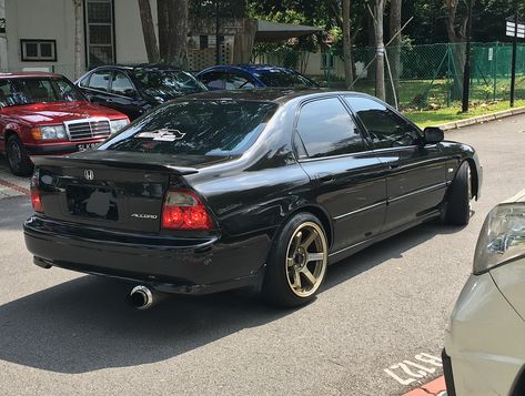 One of my fav gens of accord #Honda #accord #accordcd5 #cd5 ~ Owne 1999 Honda Accord Modified, 1994 Honda Accord, Old Honda Accord, Cd5 Accord, Honda Accord Type S, Honda Accord 2000, Honda Accord Accessories, Honda Integra Dc5, 1997 Honda Accord