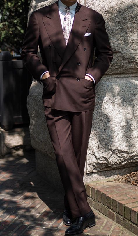 Classic Menswear Vintage, Vintage Wedding Suits For Men, Chocolate Brown Suit, Grad Suits, Vintage Suit Men, Older Mens Fashion, Grey Suit Men, Masc Fashion, Vintage Suit