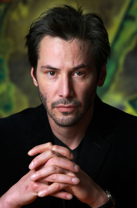 Keanu Charles Reeves. Beautiful Man!! Pose Pengantin, Men Celebrities, Hello Nurse, Andy Garcia, Keanu Charles Reeves, I Love Cinema, Actrices Hollywood, White Men, Famous Faces