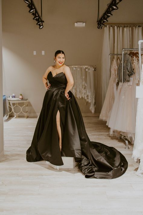 Black Satin Wedding Dress, Grunge Wedding Dress, Black Plus Size Wedding Dress, Dark Wedding Dress, Grunge Wedding, Fall Flower Girl Dresses, Sparkle Prom Dress, Silk Prom Dress, Prom Dress Plus Size