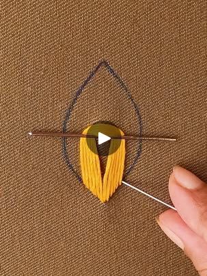 Doodles Embroidery, Embroidery Doodles, 3d Hand Embroidery, Simple Embroidery Stitches, Tambour Beading, Embroidery Leaf, Design Tricks, Embroidery Lessons, Basic Embroidery