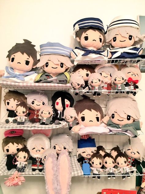 Komahina Plushies, Danganronpa Merch, Pepto Bismol, Old Grandpa, Izuru Kamukura, Danganronpa Memes, Nagito Komaeda, Danganronpa Characters, Ship Art