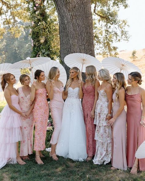 Spring Bridesmaid Color Palette, Bridesmaid Dress Combinations, Creative Bridesmaid Dresses, March Bridesmaid Dresses Color Schemes, Multicolored Pink Bridesmaids Dresses, Wedding Party Themes Color Schemes, Summer Bridesmaid Dress Colors, Pastel Dresses Bridesmaid, Diverse Bridesmaids