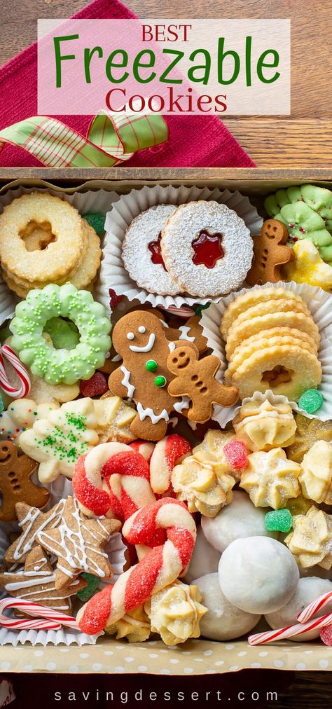 Freezable Christmas Cookies, Freezable Cookies, Freezer Cookies, Plate Of Cookies, Chocolate Chip Shortbread Cookies, Salted Caramel Mocha, Toffee Cookies, Frozen Cookies, Cookies For Santa