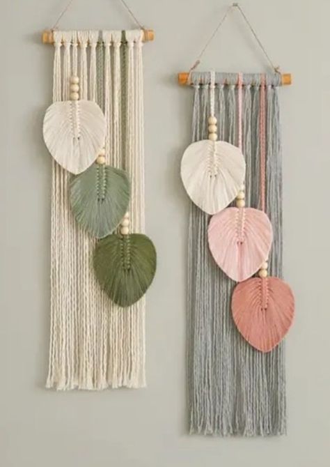 Embroidery Hoop Art Diy, Macrame Swing, Diy Crafts Love, Diy Leaves, Macrame Bracelet Patterns, Boho Crafts Diy, Macrame Wall Hanging Diy, Macrame Wall Hanging Patterns, Diy Yarn Crafts