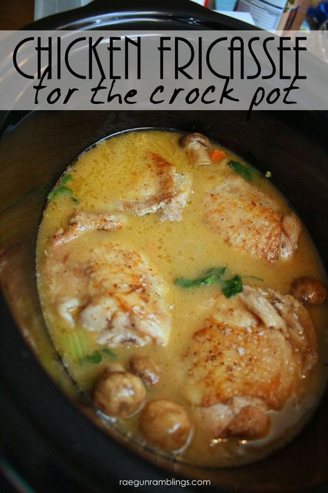 Chicken Fricasse Recipe, Chicken Fricassee, Chicken Dinner Recipe, Crock Pot Food, Easy Slow Cooker Chicken, Freezer Recipes, Crockpot Dinners, Freezer Storage, Crock Pot Chicken