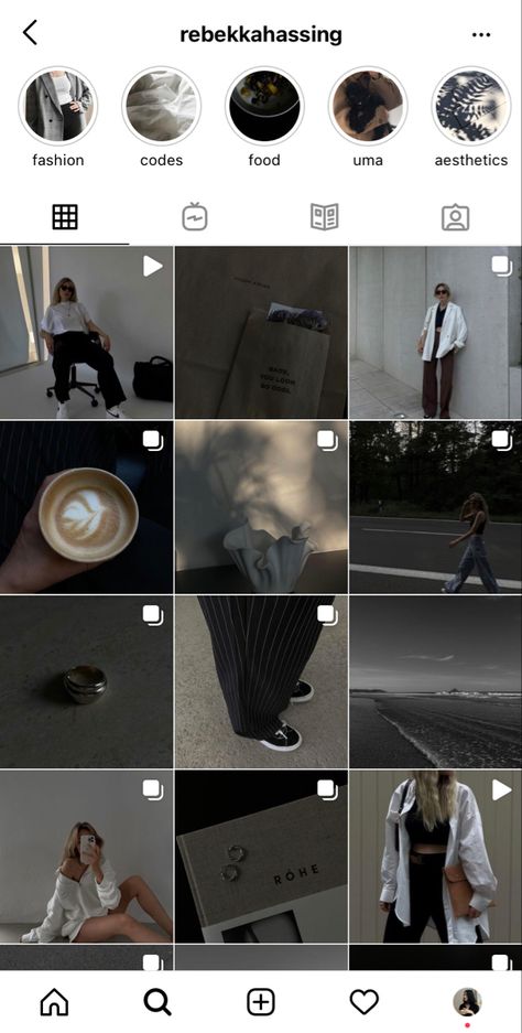 Aesthetic Post For Instagram Feed, Black Feeds Aesthetic Instagram, Instagram News Feed, Instagram Feed Organizer, Instagram Feed Theme Layout, Instagram Feed Goals, Instagram Feed Tips, Ig Feed Ideas, Best Instagram Feeds