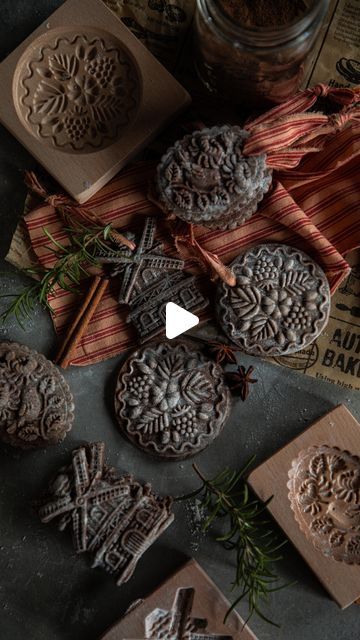 Kayla Lobermeier on Instagram: "Cinnamon Salt Dough Molded Ornaments 🎄

Jill and I have been enjoying preparing for Christmas much earlier this year than we normally do! We have always been they say after Thanksgiving people, but we read recently that people who prepare for Christmas early are overall happier… so why not join in on the fun?! 🥰

We were generously gifted these gorgeous wooden cookie molds from @xmas.cookie.house and they are absolutely wonderful. We are looking forward to making springerle cookies with them to share, but first we are getting a head start on ornaments! Our handmade ornaments need a bit of a refresh this year. How about yours? ✨

You can get the full recipe on our blog for these salt dough ornaments! Link in bio or go to underatinroof.com 💛

There is also How To Use Wooden Cookie Molds, Cinnamon Dough Recipe For Ornaments, Salt Dough Baking Time, Cinnamon Salt Dough Ornaments, How To Paint Springerle Cookies, Cinnamon Salt Dough, Wooden Cookie Molds, Molded Cookie Recipe, Springerle Cookies Mold