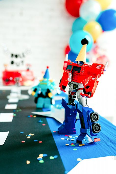 Transformers Birthday Party- Ethan's Trans4mer Party! » Boy Birthdays Modern Transformers Birthday, Transformer Birthday Party Ideas, Transformers Birthday Decorations, Homemade Cake Topper, Transformers Birthday Party, Rescue Bots Birthday Party, Transformers Birthday Cake, Rescue Bots Party, Rescue Bots Birthday