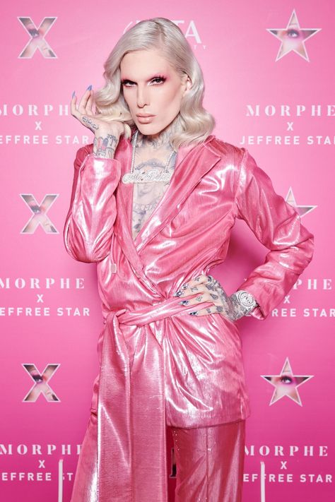 Jeffry Star, Jeffery Star, Star Brush, Queer Fashion, Her Majesty The Queen, Jeffree Star Cosmetics, Beauty Images, Celebrity Red Carpet, Jeffree Star