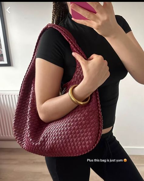 ✨ restocked ✨ our VERY popular woven bag in red is finally back in stock! You can use code SAVE10 to get £10 off this bag now! 🎀 📸 - @fitsandothershits Outfit Inso, Red Handbag, Back In Stock, Woven Bag, Cloth Bags, Handbags, Red, Quick Saves