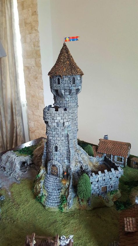 Model Castle, Castle Crafts, Hirst Arts, Fairy Stuff, Warhammer Terrain, Game Terrain, Medieval Houses, Dice Tower, Wargaming Terrain