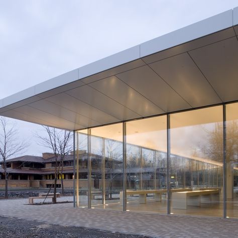 Minimal House Exterior, Darwin Martin House, Steel Architecture, Construction Images, Strong Men, Canopy Architecture, Martin House, Concrete Architecture, Aluminum Roof