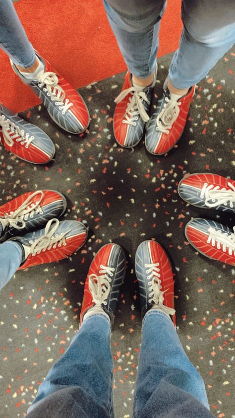 Bowling Outfit Aesthetic, Bowling Aesthetic, Bowling Pictures, Bowling Outfit, Bucket List For Teens, Bowling Birthday Party, Perfect Score, Brunch Club, Disney Channel Original