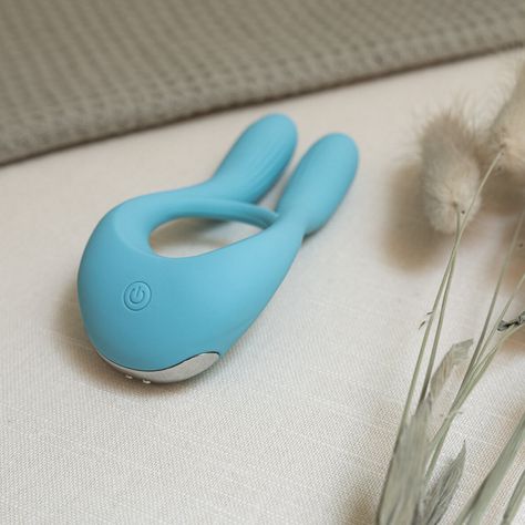 Introducing Medlar a sky-blue cock ring offering a unique twist on the classic, design, purposefully crafted to complement the curves of the vulva with appropriately sized vibrating prongs designed to hug the clitoris, bridging the gap between internal and external stimulation. Medlar acts as an intimate bridge of pleasure between you and your partner, they feel the vibrations surge through their shaft as you grind the vulva-hugging prongs. Heavenly. So, what is a rabbit cock ring, anyway? This Dog Balm, Pressed Powder Foundation, Dog Conditioner, Shimmer Lip Gloss, Aromatherapy Blends, Baby Bath Time, Conditioner Bar, Finishing Powder, Melting Candles