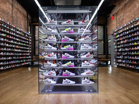 Manhattan Penthouse, Shoe Store Design, London Boutique, Flight Club, Shoe Display, The Goat, Design District, Business Strategy, Luxury Retail