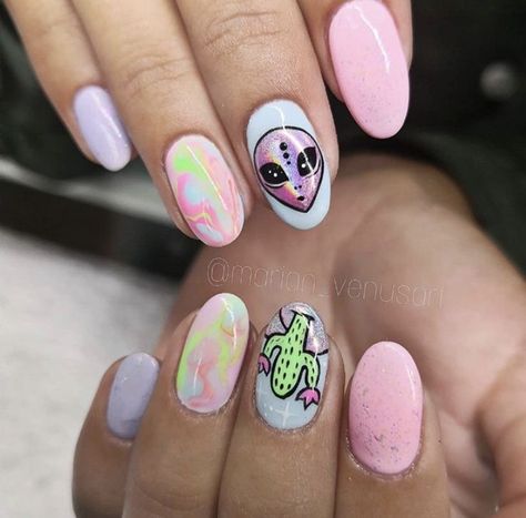 Alien Theme Nails, Alien Nails Design, Ufo Nails, Alien Nail Art, Alien Nails, Nails Board, Colors Nails, Boho Nails, Witchy Nails