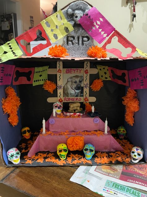 Ofrenda Box Project, Dia De Los Muertos Altar Box Ideas, Dia De Los Muertos Shoebox Altar Ideas, Day Of The Dead Shoebox Altar, Day Of The Dead Shoe Box Project, Ofrenda Shoebox Ideas, Dia De Los Muertos Shoebox Altar Project, Shoe Box Altar Day Of The Dead, Ofrenda School Project