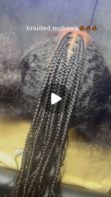 Braided Mohawk Ponytail, Alopecia Braid Styles, Braided Mohawk Black Hair, Single Braids Styles, Mohawk Braid Styles, Mohawk Braids, Braided Mohawk, Hair Tricks, Single Braid