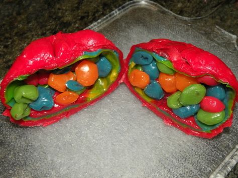 Fruit Gushers wrapped in Fruit Rollups wrapped in Fruit By The Foot. Epic Candy Time! Anyone? Fruit By The Foot, Fruit Gushers, Candy Drinks, Fruit Roll, Fruit Roll Ups, Weird Food, Roll Ups, Favorite Candy, Frozen Fruit