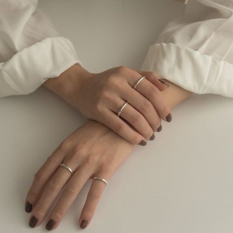 Accessorize Jewellery, Minimal Accessories, Cream Aesthetic, Nail Ring, Pretty Hands, Beige Aesthetic, Jewelry Photography, Hand Jewelry, 가을 패션