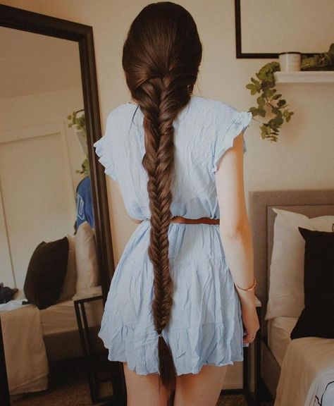 Long Hair And Short Hair, Dope Fashion Outfits, Long Hair Goals, Long Hair Girls, Ideas Haircut, Hair Inspiration Long, Cute Simple Hairstyles, Hair Growing Tips, Long Hair Pictures