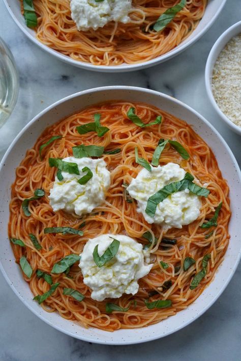 Cherry Tomato Basil Capellini with Stracciatella Canned Cherry Tomatoes, Stracciatella Recipe, Pasta Table, Capellini Pasta, Summer Pasta Recipes, Cherry Tomato Sauce, Girl Dinner, Cherry Tomato, Parmigiano Reggiano