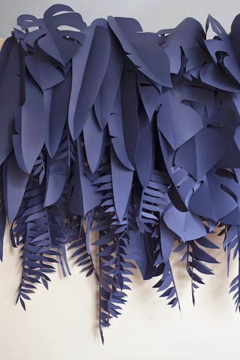 moody pins. Paper Plants, Paper Leaves, 카드 디자인, Paper Sculpture, Paper Projects, Art Plastique, Diy Paper, Paper Design, Paper Flowers