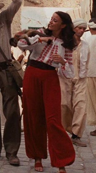 Fashion Meets Fandom: 3 Marion Ravenwood Outfits (Raiders of the Lost Ark) Willie Scott, Adventurer Aesthetic, Marion Ravenwood, Karen Allen, French Boho, Couple Halloween Costume, Temple Of Doom, Vintage Egypt, Last Crusade