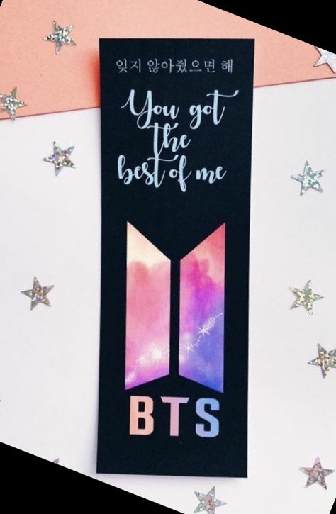 Bts Bookmarks Ideas, Bookmarkers Diy, Bts Diy Crafts, Bts Crafts Ideas, Aesthetic Bookmark Ideas, Bts Bookmarks, Bts Bookmark, Handmade Bookmarks Diy, Diy Crafts Bookmarks