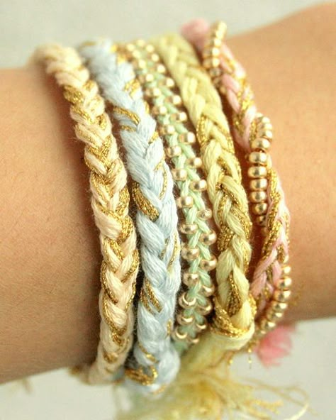 braided bracelets Bracelet Diy, Bijoux Diy, Braided Bracelets, Diy Accessories, Arm Candy, Diy Bracelets, Friendship Bracelets, Jewelry Inspiration, Jewelry Crafts