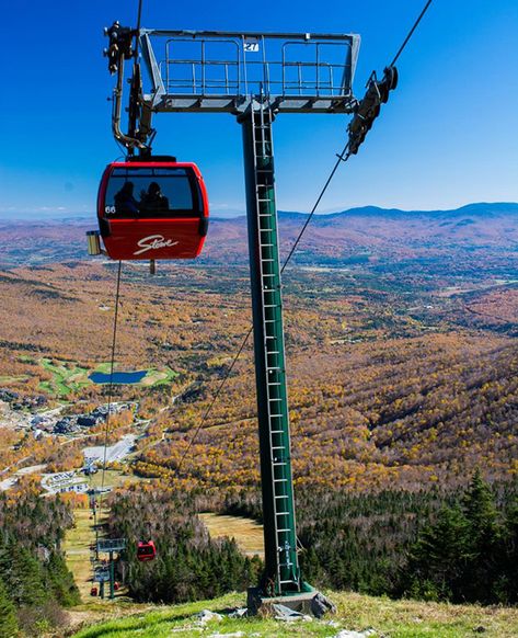 16 Best New England Fall Foliage Getaways | TripAdvisor Rentals Homes With A View, Vermont Vacation, Stowe Vt, Stowe Vermont, New England Fall, Mountain Lodge, Best Vacations, Fall Foliage, Vacation Destinations