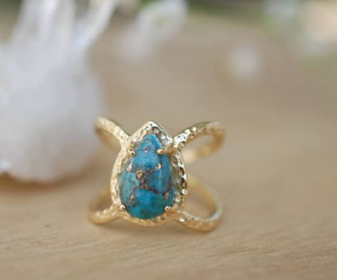 PRICES MAY VARY. 100% brand new and high quality materials The ring is made of 18K gold and the gem is high-quality turquoise Turquoise symbolizes good luck, power, status and wealth. Wearing it can attract wealth This diamond ring is suitable for: wedding, home, engagement, daily, anniversary, proposal, party, etc If you have any questions about the ring, please feel free to contact us Best Gift: This ring is eye-catching and feminine! A lovely gift for the special lady in your life.Perfect for Gold Souk, Etsy Rings, Blue Wedding Rings, Handmade Leather Jewelry, Turquoise Gold Ring, Black Bean Soup, Chalcedony Ring, Alexandrite Engagement Ring, Rings And Bracelets