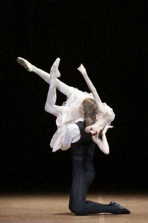 <<Svetlana Zakharova (Bolshoi Ballet) and Edvin Revazov (Hamburg Ballet) in "La Dame aux Camélias" (The Lady of the Camellias) # Photo © Damir Yusupov>> Lady Of The Camellias, Romantic Tutu, Svetlana Zakharova, Ballet Images, Zsazsa Bellagio, Ballet Pictures, Bolshoi Theatre, Ballet Beauty, Bolshoi Ballet